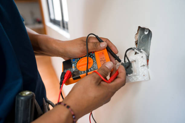 Best Affordable Emergency Electrician  in Greendale, WI